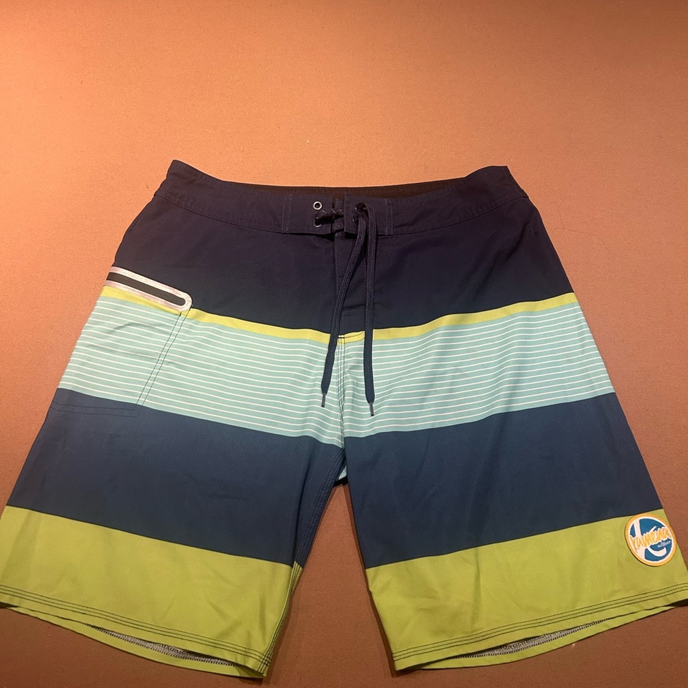 Billibong/Vizla Men's Swim Trunks Set - Picture 13 of 16